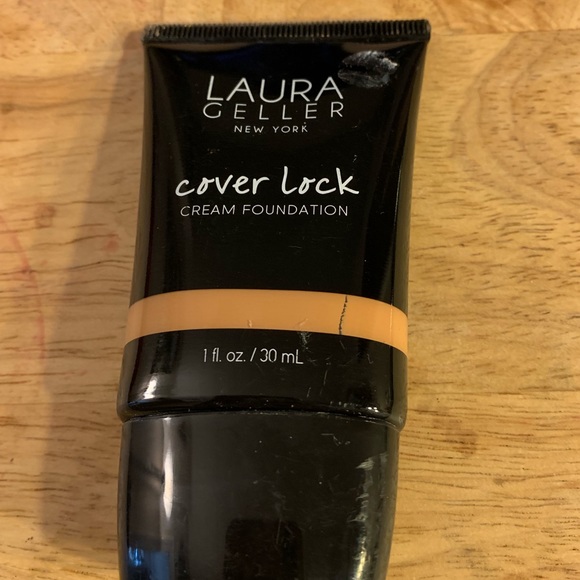 Laura Geller Other - Laura Geller cover lock cream foundation Laura Geller Other - Laura Geller cover lock cream foundation